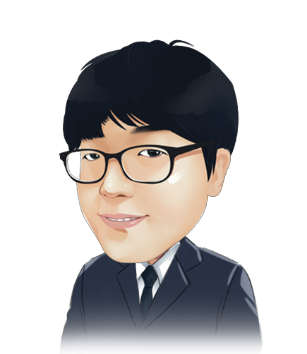 社員 鄭載勳(ジョン・ジェフン) image